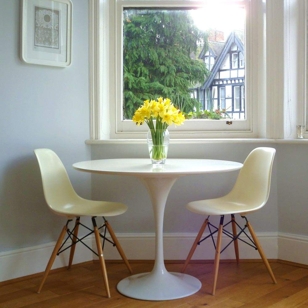 Rund Tisch Tulip 80x80 Cm Inneneinrichtung Kaffee Bistro Lokale Weiss Schwarz Ebay